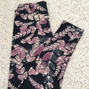 OS Lula Roe leggings